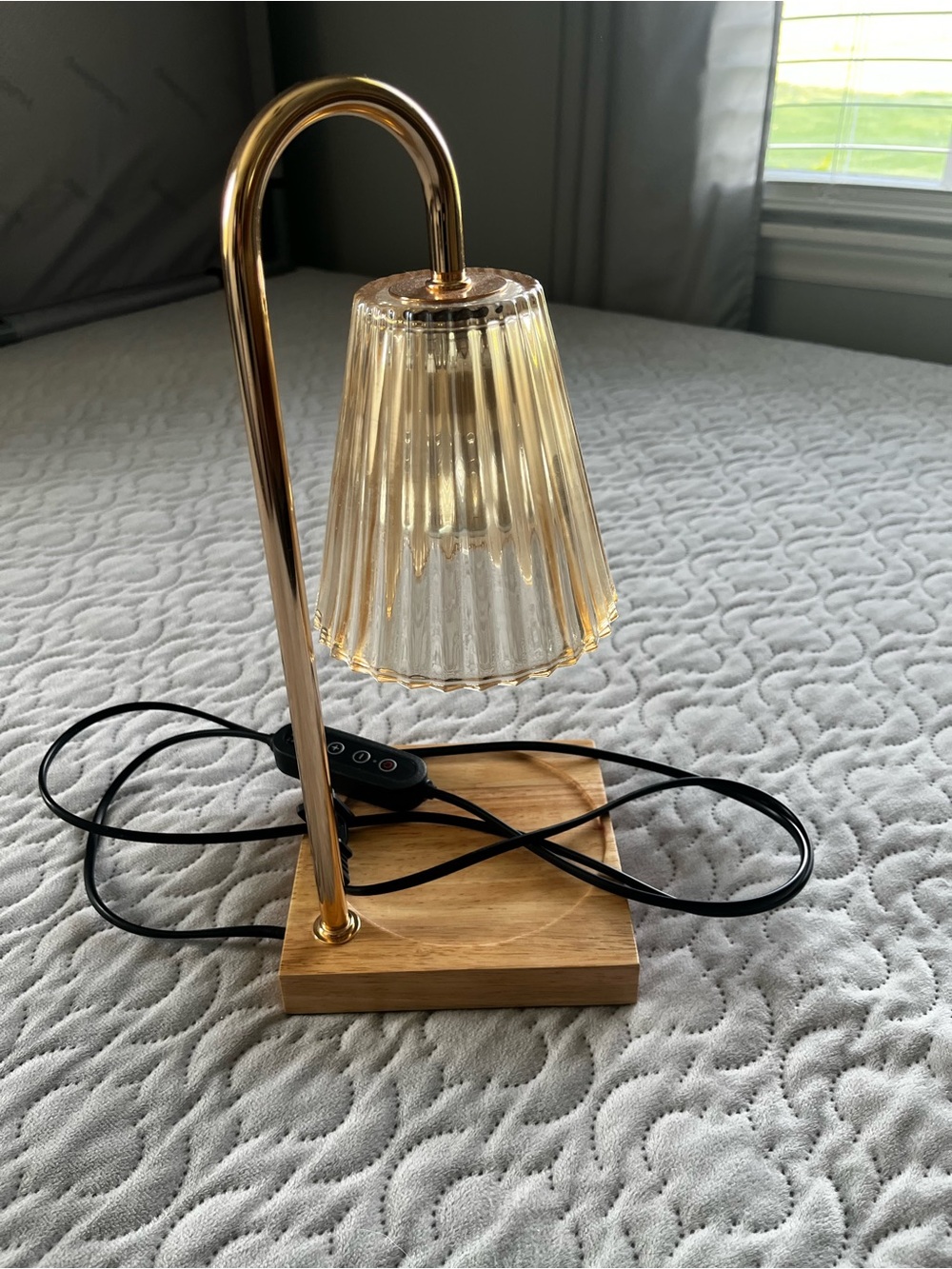 Like NEW candle lamp